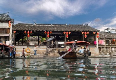 楓涇古鎮(zhèn)景區(qū)景點逐步開放,向全國醫(yī)務(wù)工作者送出“免費游覽”福利