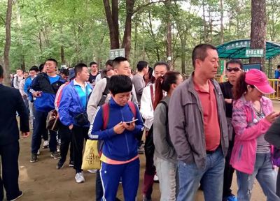 【生態(tài)旅游】練好管理內功 提升服務能力 鳳凰山景區(qū)“筑巢引鳳”迎來夏季游開門紅
